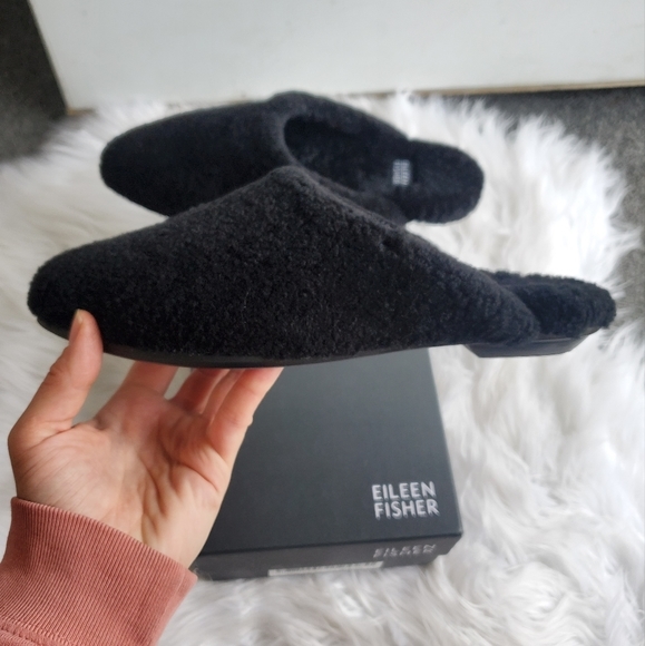 NIB* Eileen Fisher 'Blog' Shearling Mule, Size 8 - Picture 9 of 12